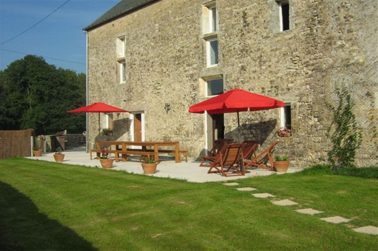 photo 0