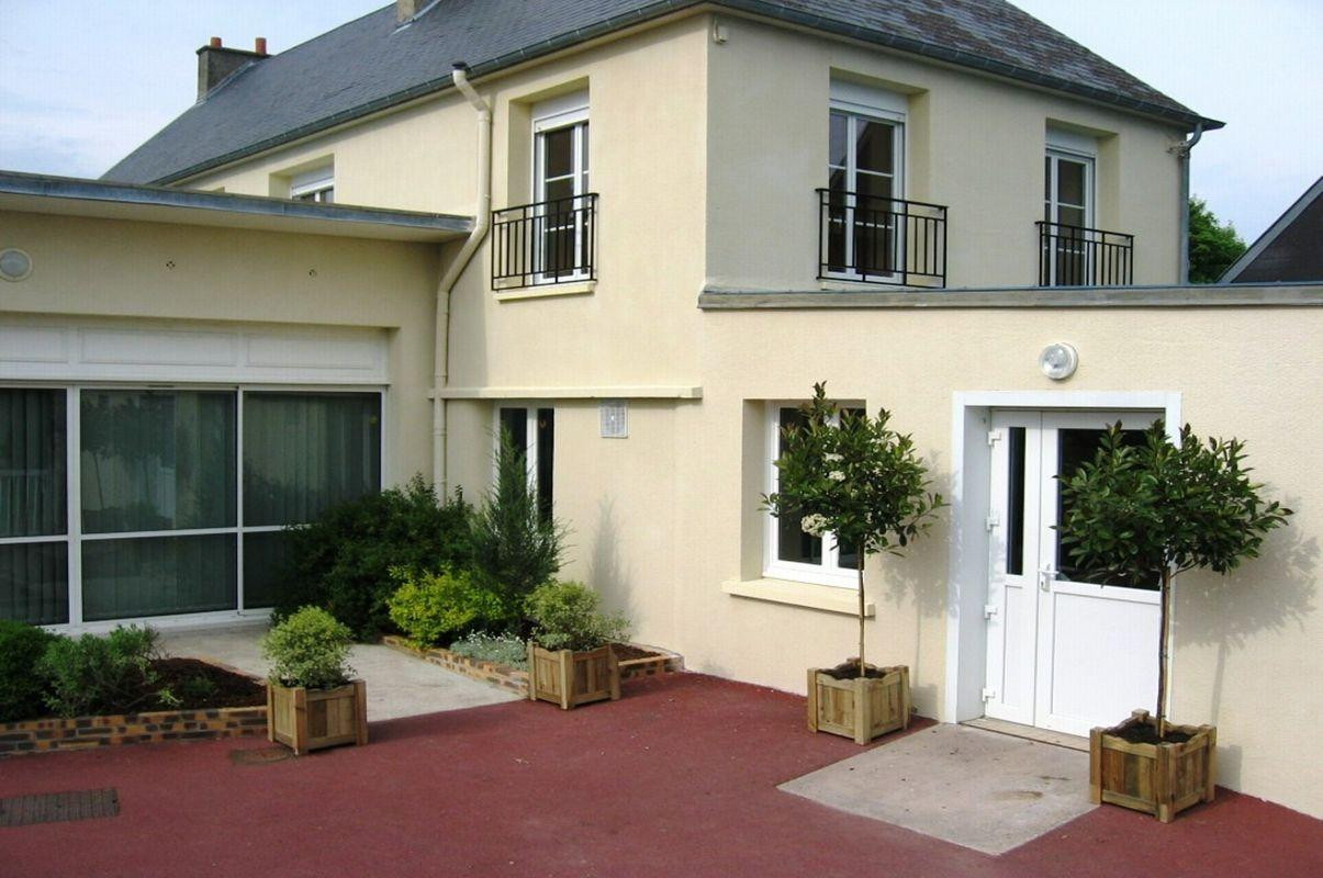 photo 0