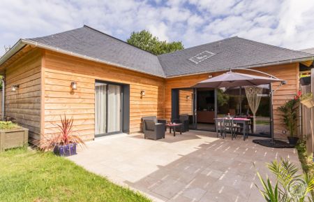 G&icirc;te n&deg;3641 &Eacute;quemauville - Calvados - photo