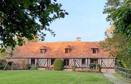 G&icirc;te n&deg;3696 M&eacute;zidon Vall&eacute;e d'Auge - Calvados - photo