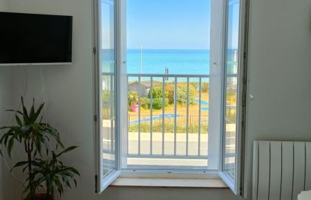 G&icirc;te n&deg;3732 Luc-sur-Mer - Calvados - photo