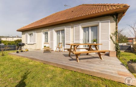 G&icirc;te n&deg;3533 Luc-sur-Mer - Calvados - photo