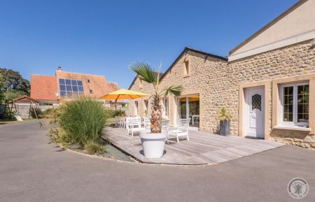 G&icirc;te n&deg;2412 Port-en-Bessin-Huppain - Calvados - photo