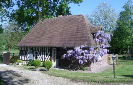 G&icirc;te n&deg;1990 Notre-Dame-de-Livaye - Calvados - photo