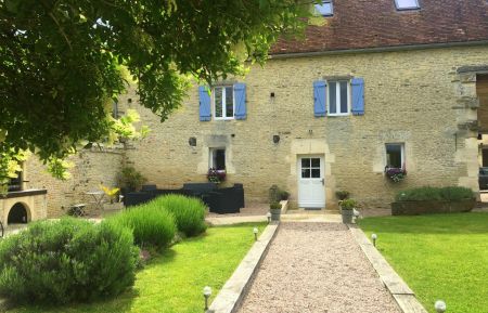 G&icirc;te n&deg;2595 Vendeuvre - Calvados - photo