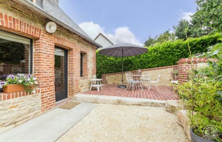 G&icirc;te n&deg;3295 Glos - Calvados - photo
