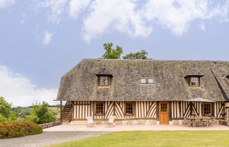 G&icirc;te n&deg;1974 Douville-en-Auge - Calvados - photo