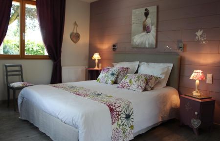 G&icirc;te n&deg;2423 Noues de Sienne - Calvados - la chambre cosy