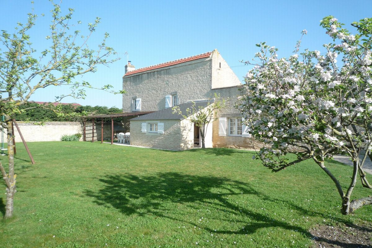 photo 0
